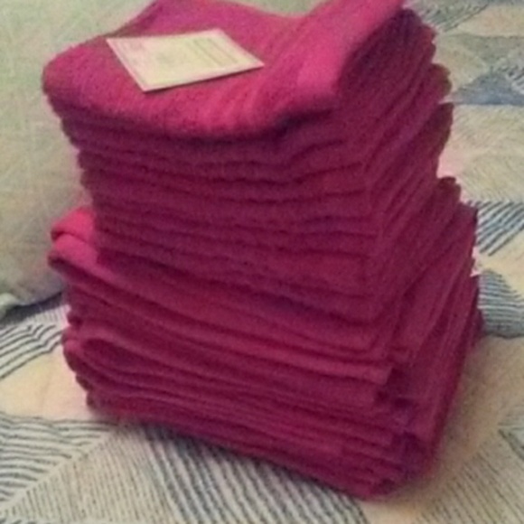 Hand and wash towels (raspberry color)& - Picture 8 of 8